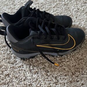 Nike Black and Yellow Football Cleats Size 2y